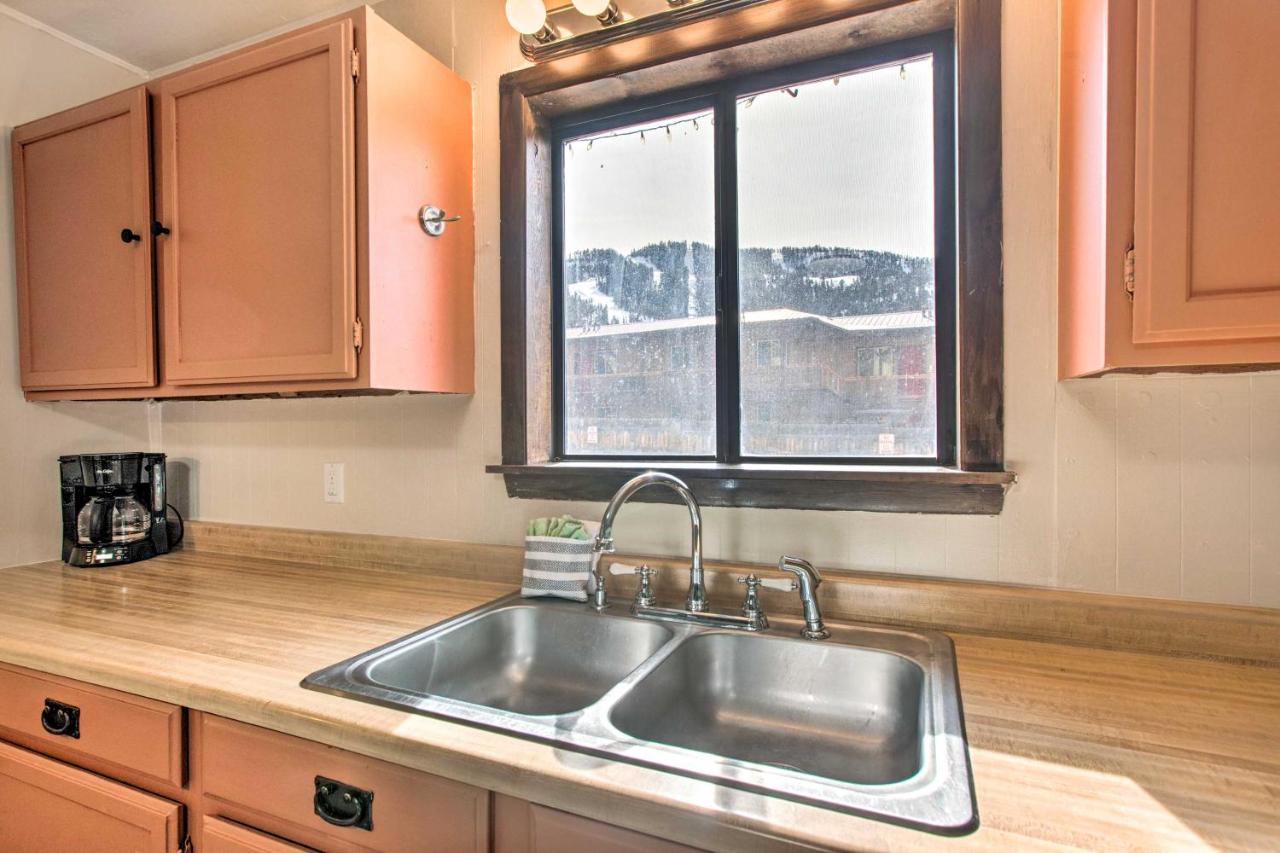 Cozy Red River Condo - Walk To Chair Lift! Екстер'єр фото